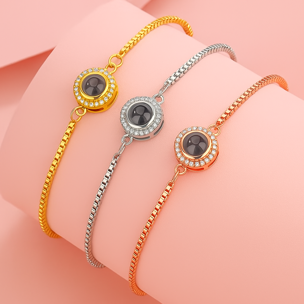 Truly Lovely™ Circle Photo Bracelet