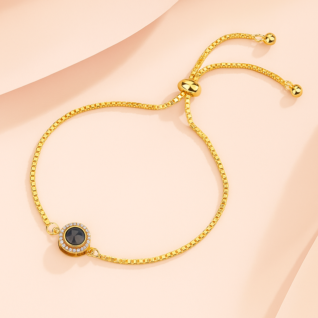 Truly Lovely™ Circle Photo Bracelet